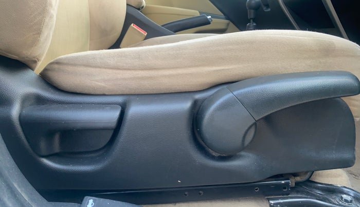 2018 Honda City 1.5L I-VTEC V MT, Petrol, Manual, 69,866 km, Driver Side Adjustment Panel