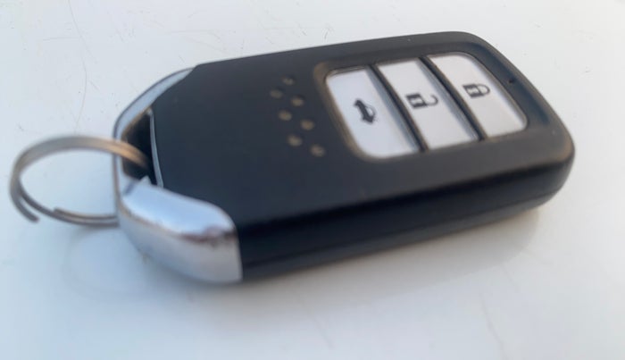 2018 Honda City 1.5L I-VTEC V MT, Petrol, Manual, 69,866 km, Key Close Up