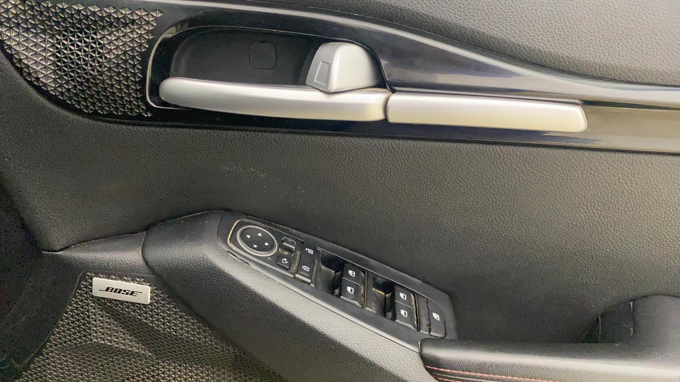 2020 KIA SELTOS GTX PLUS DCT 1.4 PETROL, Petrol, Automatic, 1,16,569 km, Driver Side Door Panels Control