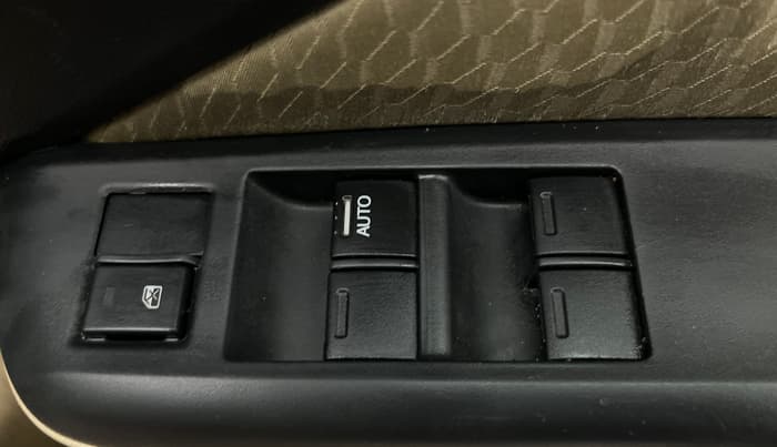 2014 Honda City 1.5L I-VTEC S MT, Petrol, Manual, 80,151 km, Driver Side Door Panels Control