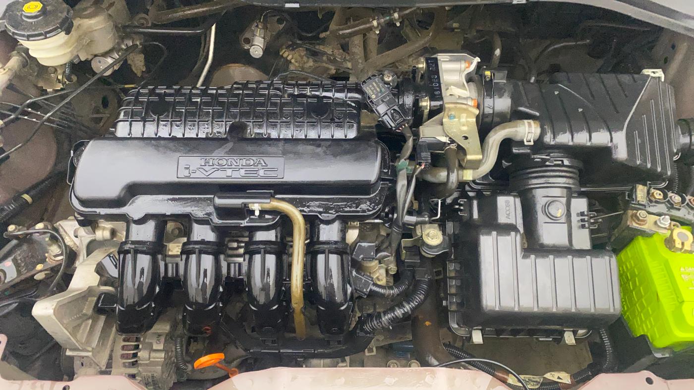2017 Honda Amaze 1.2L I-VTEC S, Petrol, Manual, 91,927 km, Engine View
