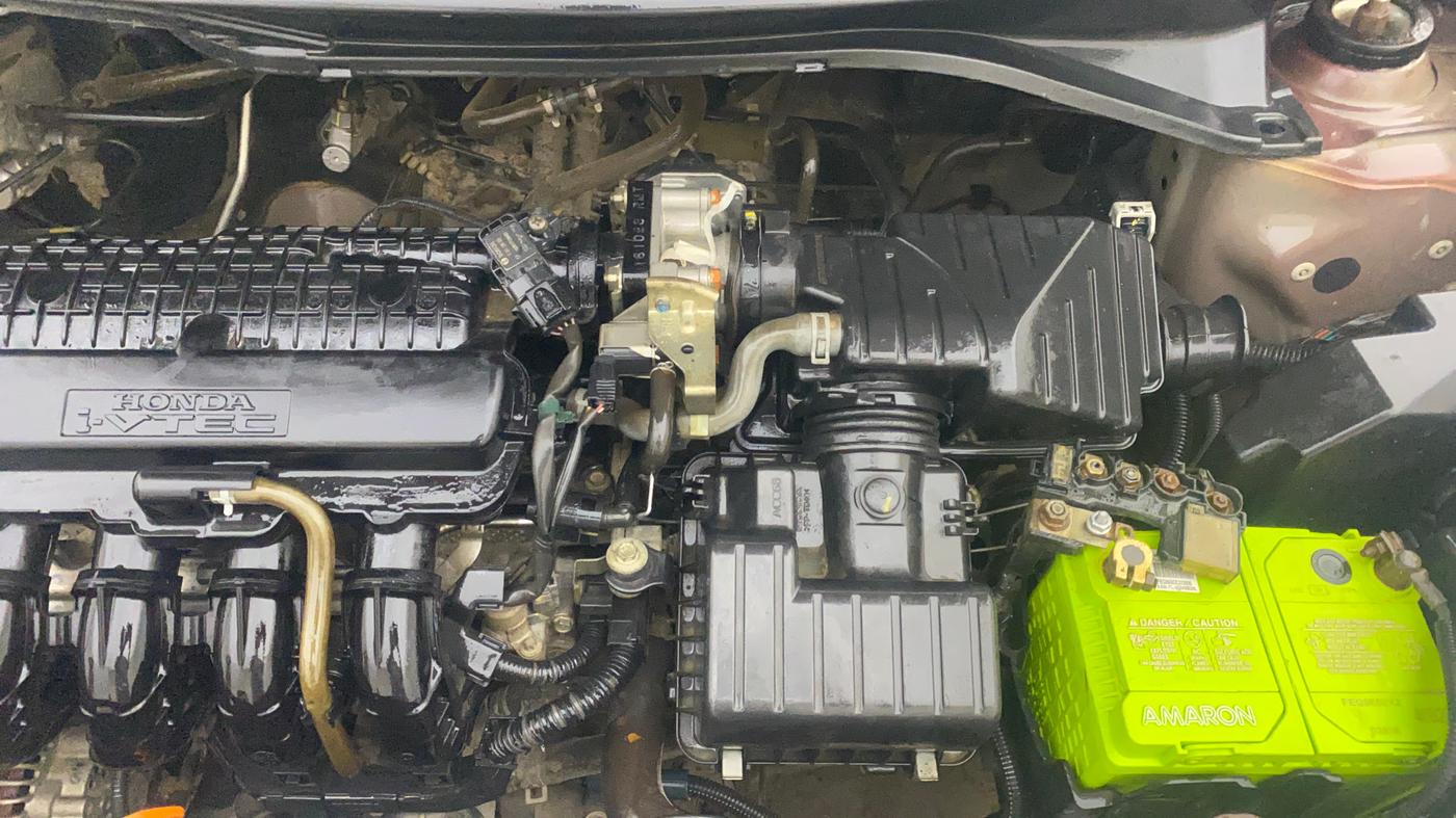 2017 Honda Amaze 1.2L I-VTEC S, Petrol, Manual, 91,927 km, Engine View - Left