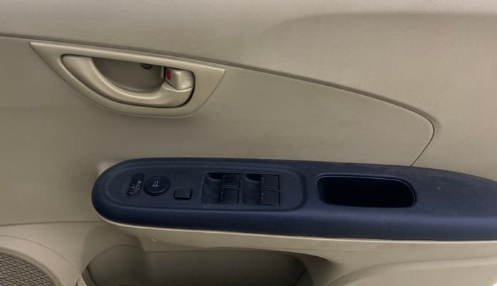 2015 Honda Amaze 1.2L I-VTEC S AT, Petrol, Automatic, 51,227 km, Driver Side Door Panels Control
