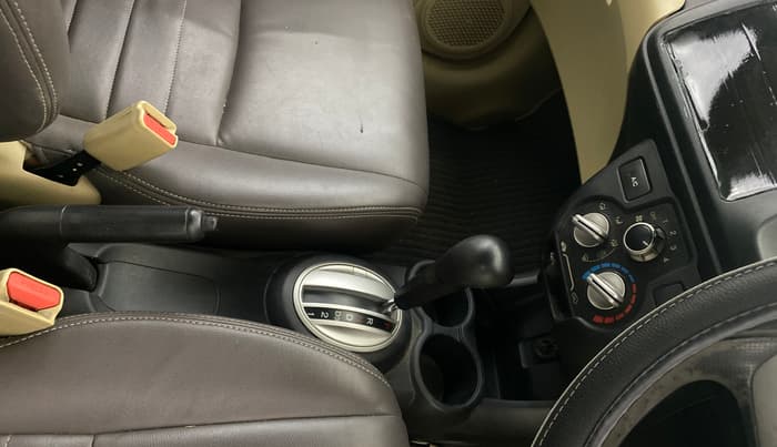 2015 Honda Amaze 1.2L I-VTEC S AT, Petrol, Automatic, 51,227 km, Gear Lever