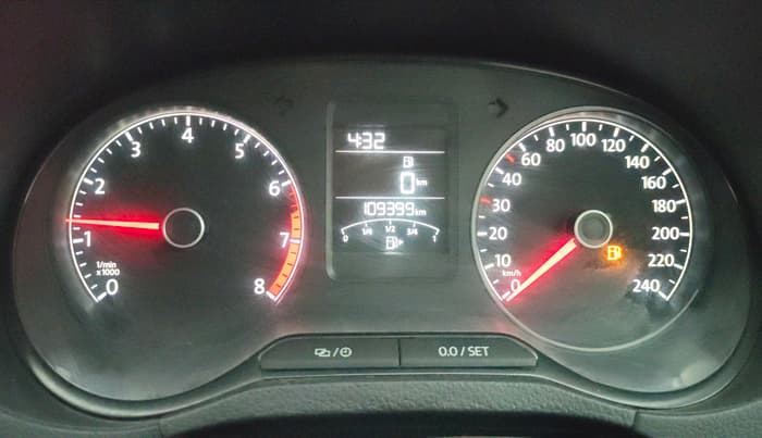 2021 Volkswagen Polo COMFORTLINE 1.0L TSI, Petrol, Manual, 1,09,376 km, Odometer Image