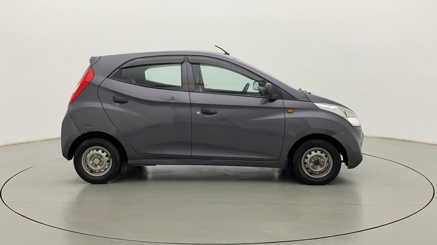 2016 Hyundai Eon ERA +, Petrol, Manual, 49,128 km, Right Side View