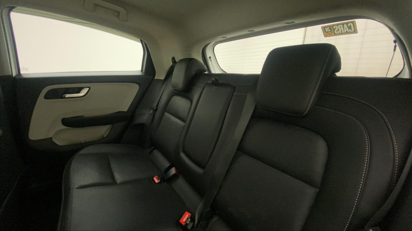 2022 Tata ALTROZ XZA PLUS, Petrol, Automatic, 18,541 km, Right Side Rear Door Cabin