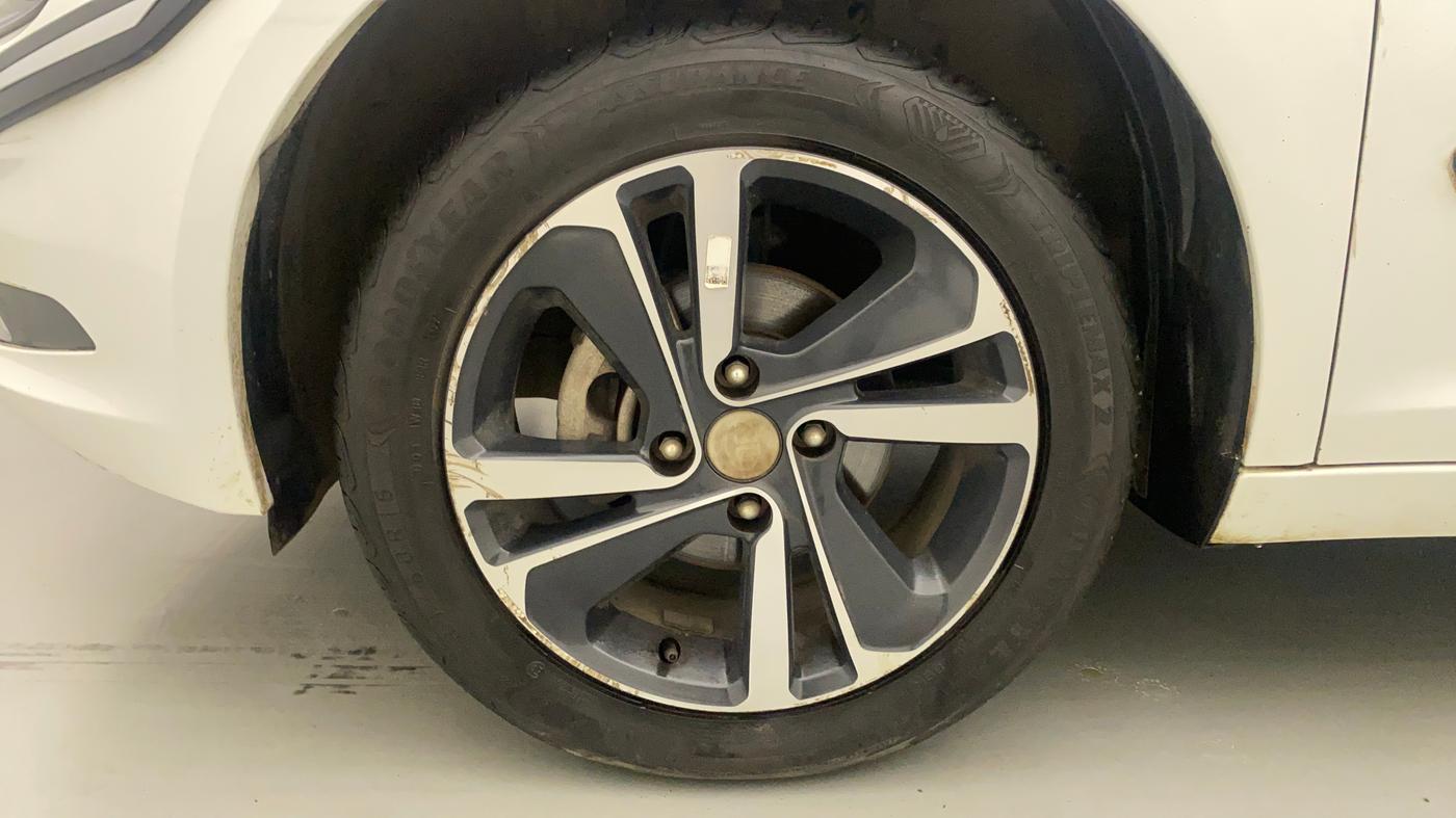 2022 Tata ALTROZ XZA PLUS, Petrol, Automatic, 18,541 km, Left Front Wheel