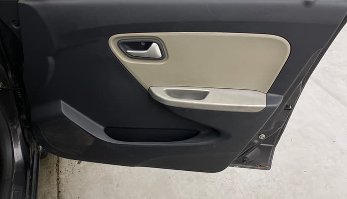 2016 Maruti Alto K10 VXI, Petrol, Manual, 38,878 km, Driver Side Door Panels Control