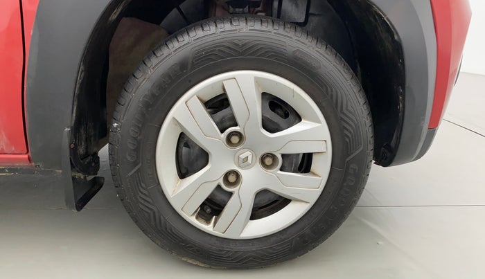 2017 Renault Kwid 1.0 RXT Opt, Petrol, Manual, 73,010 km, Right Front Wheel