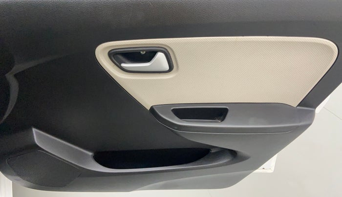 2021 Maruti Alto LXI, Petrol, Manual, 7,147 km, Driver Side Door Panels Control
