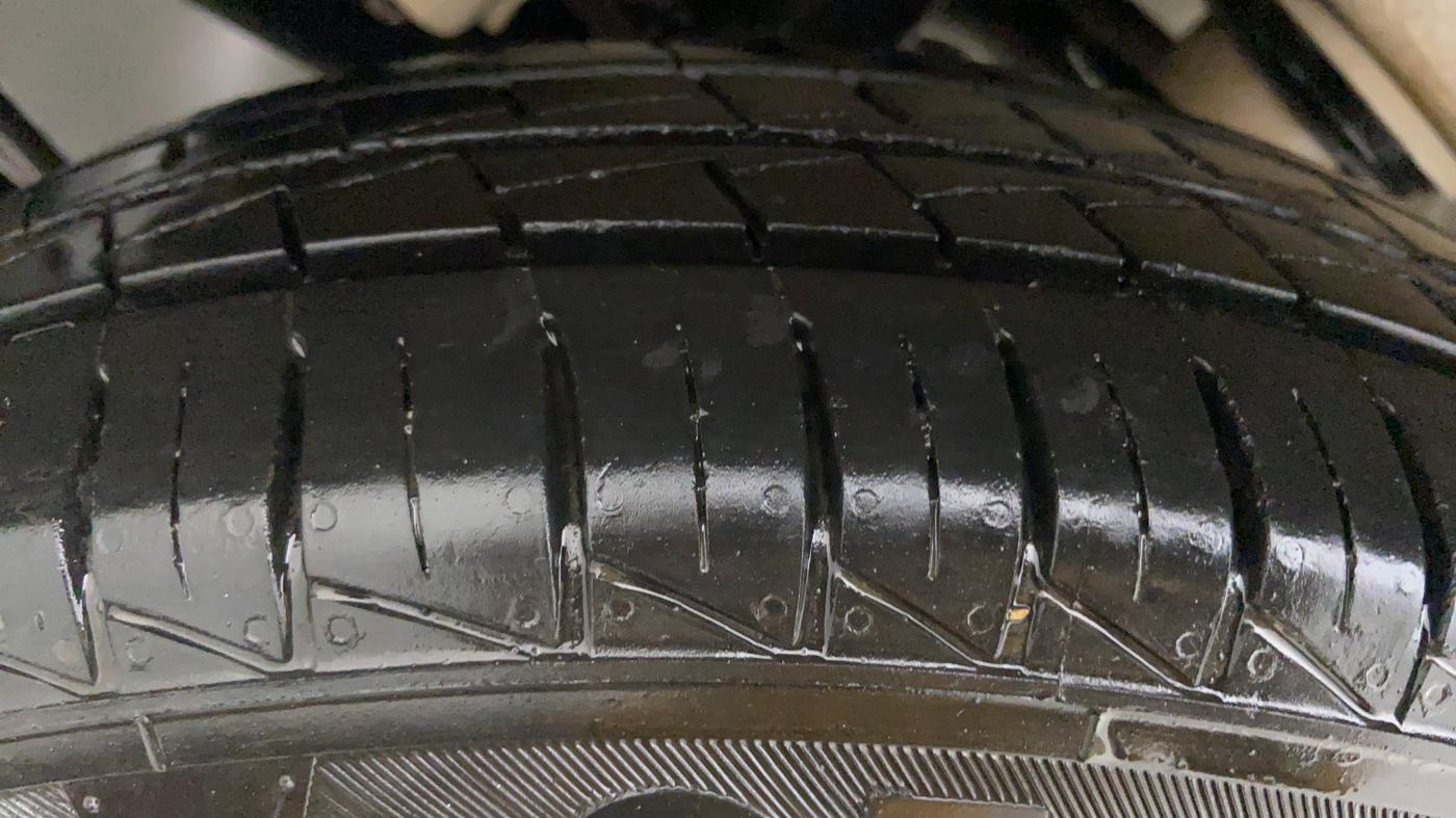 2021 Maruti Alto LXI, Petrol, Manual, 7,147 km, Right Rear Tyre Tread