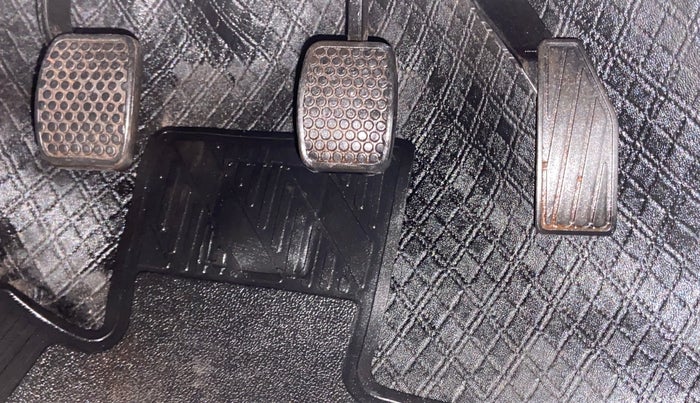 2021 Maruti Alto LXI, Petrol, Manual, 7,147 km, Pedals