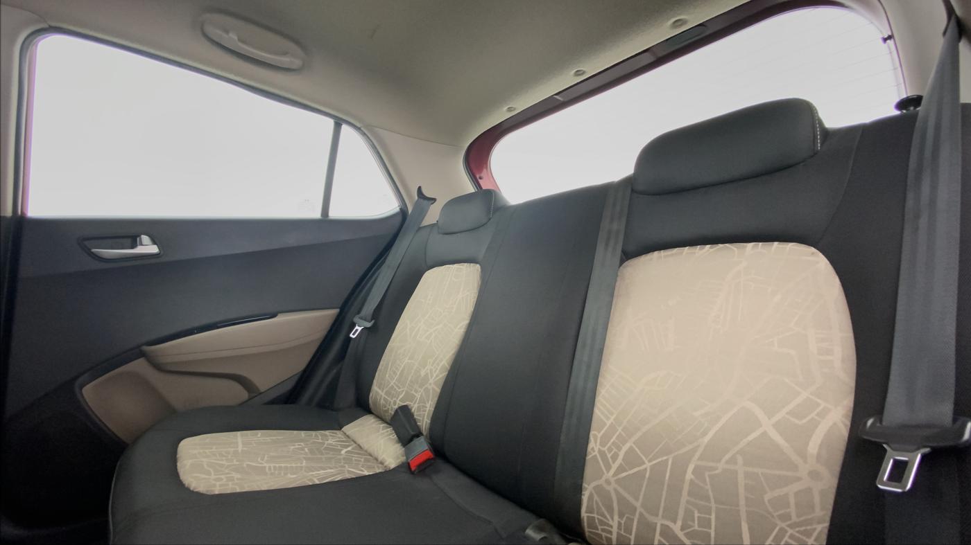2016 Hyundai Grand i10 SPORTS 1.2 VTVT, Petrol, Manual, 83,563 km, Right Side Rear Door Cabin