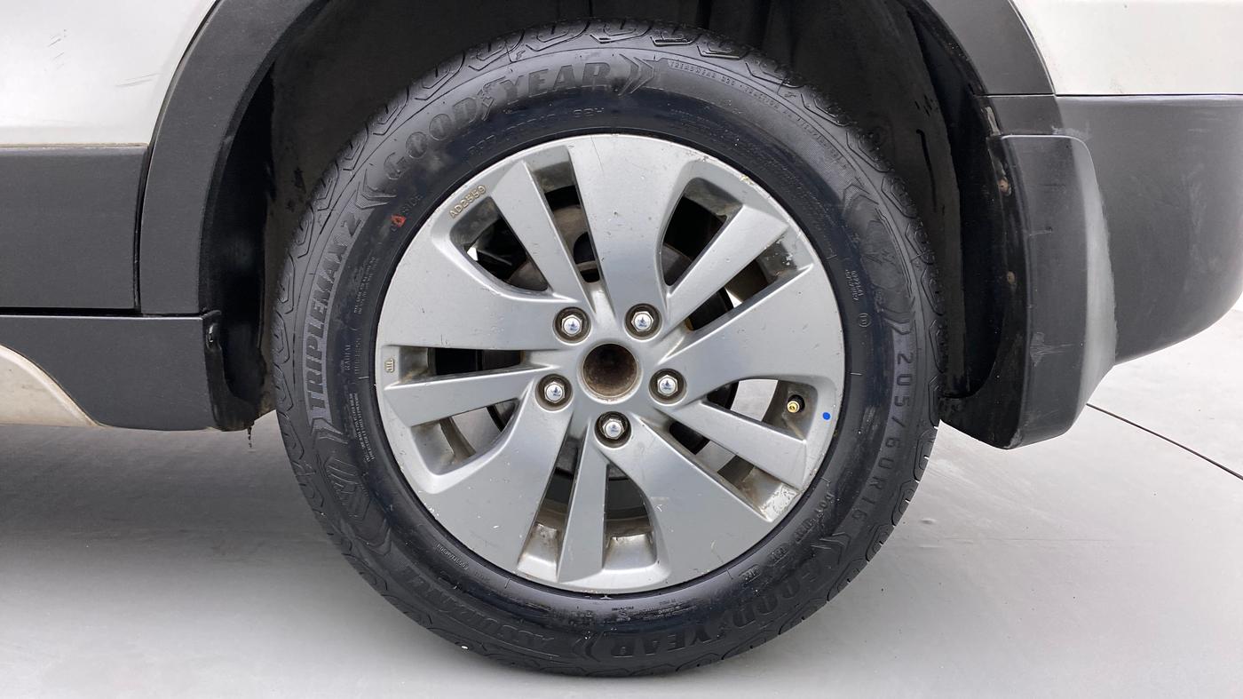 2016 Maruti S Cross ZETA 1.3, Diesel, Manual, 87,446 km, Left Rear Wheel