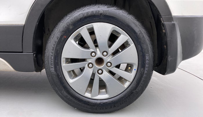 2016 Maruti S Cross ZETA 1.3, Diesel, Manual, 87,446 km, Left Rear Wheel