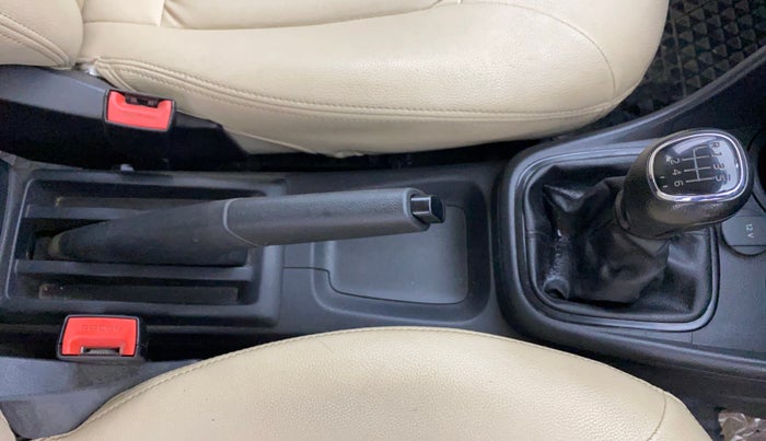 2021 Skoda Rapid ACTIVE 1.0 TSI, Petrol, Manual, 92,570 km, Gear Lever