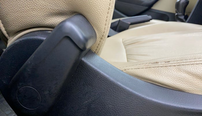 2021 Skoda Rapid ACTIVE 1.0 TSI, Petrol, Manual, 92,570 km, Driver Side Adjustment Panel