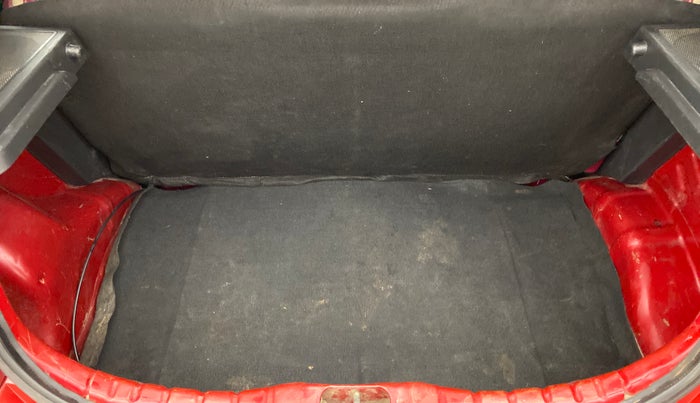 2016 Hyundai Eon MAGNA PLUS, Petrol, Manual, 74,129 km, Boot Inside