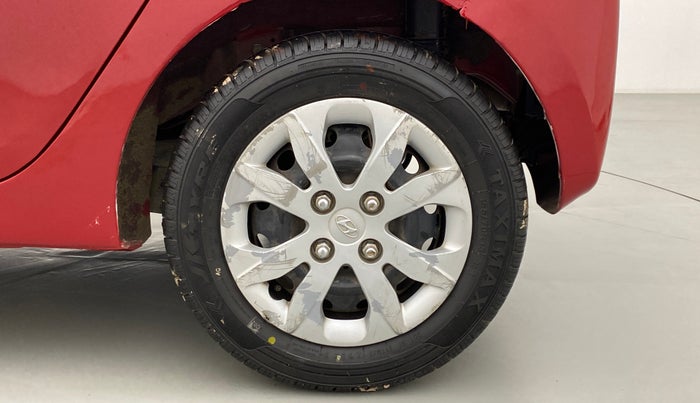 2016 Hyundai Eon MAGNA PLUS, Petrol, Manual, 74,129 km, Left Rear Wheel