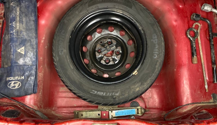 2016 Hyundai Eon MAGNA PLUS, Petrol, Manual, 74,129 km, Spare Tyre