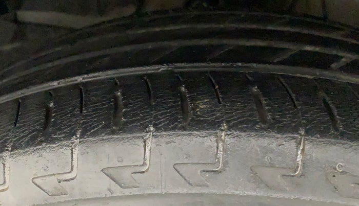 2017 Honda WR-V 1.2L I-VTEC VX MT, Petrol, Manual, 26,623 km, Left Front Tyre Tread