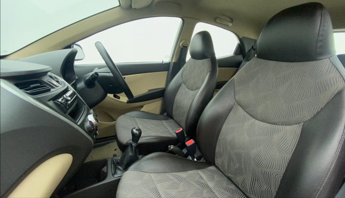 2012 Hyundai Eon ERA +, Petrol, Manual, 29,773 km, Right Side Front Door Cabin