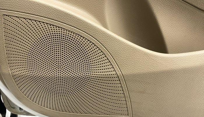 2012 Hyundai Eon ERA +, Petrol, Manual, 29,773 km, Speaker