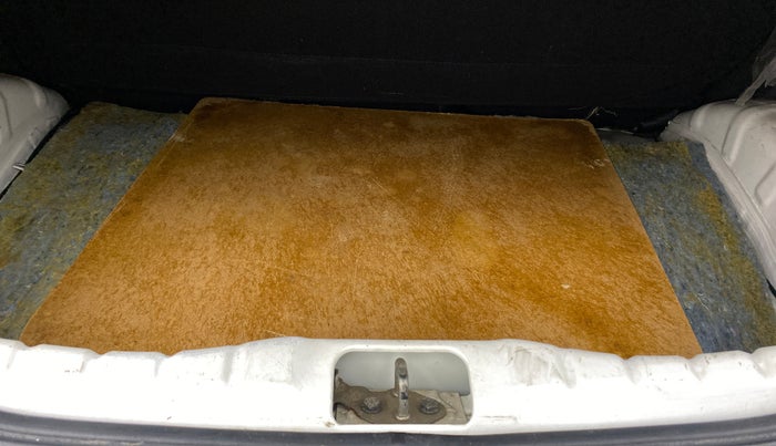 2012 Hyundai Eon ERA +, Petrol, Manual, 29,773 km, Boot Inside