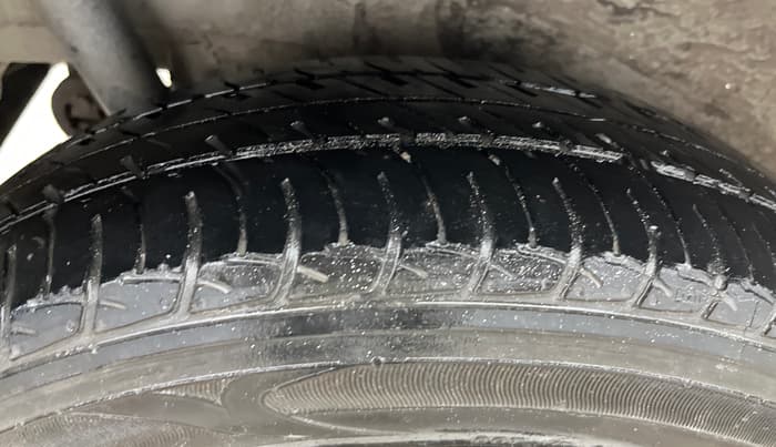 2015 Maruti Wagon R 1.0 VXI, Petrol, Manual, 68,287 km, Right Rear Tyre Tread