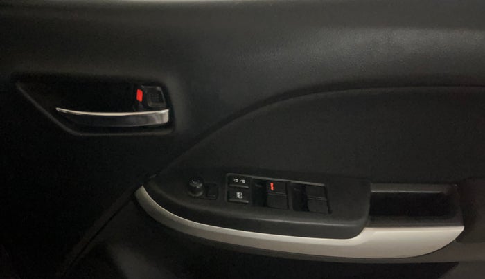 2017 Maruti Baleno DELTA PETROL 1.2, Petrol, Manual, 54,734 km, Driver Side Door Panels Control