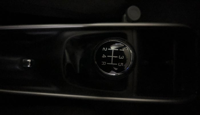 2017 Maruti Baleno DELTA PETROL 1.2, Petrol, Manual, 54,734 km, Gear Lever