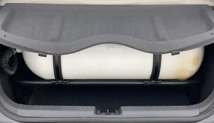 2022 Hyundai GRAND I10 NIOS SPORTZ 1.2 KAPPA VTVT CNG, CNG, Manual, 22,434 km, Boot Inside