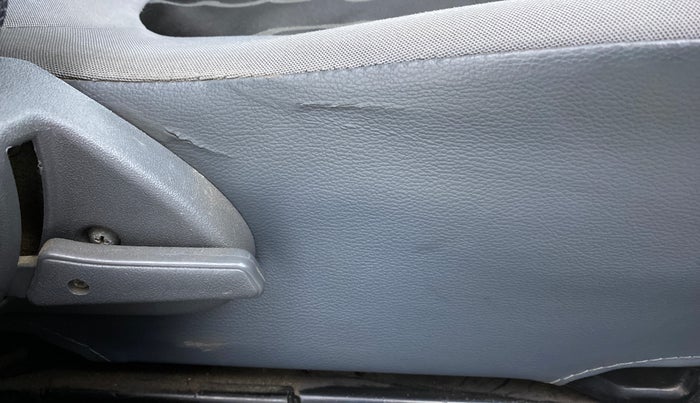 2013 Maruti Alto 800 VXI, Petrol, Manual, 41,098 km, Driver Side Adjustment Panel
