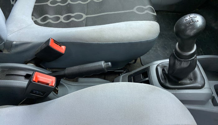 2013 Maruti Alto 800 VXI, Petrol, Manual, 41,098 km, Gear Lever