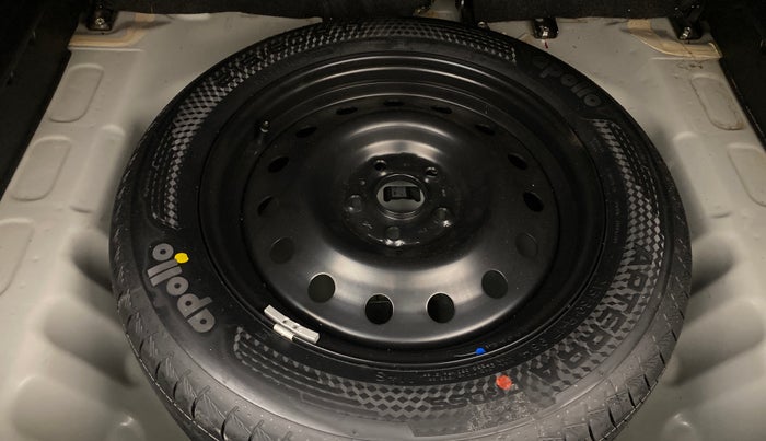 2023 Maruti Grand Vitara SIGMA SMART HYBRID, Petrol, Manual, 31,873 km, Spare Tyre