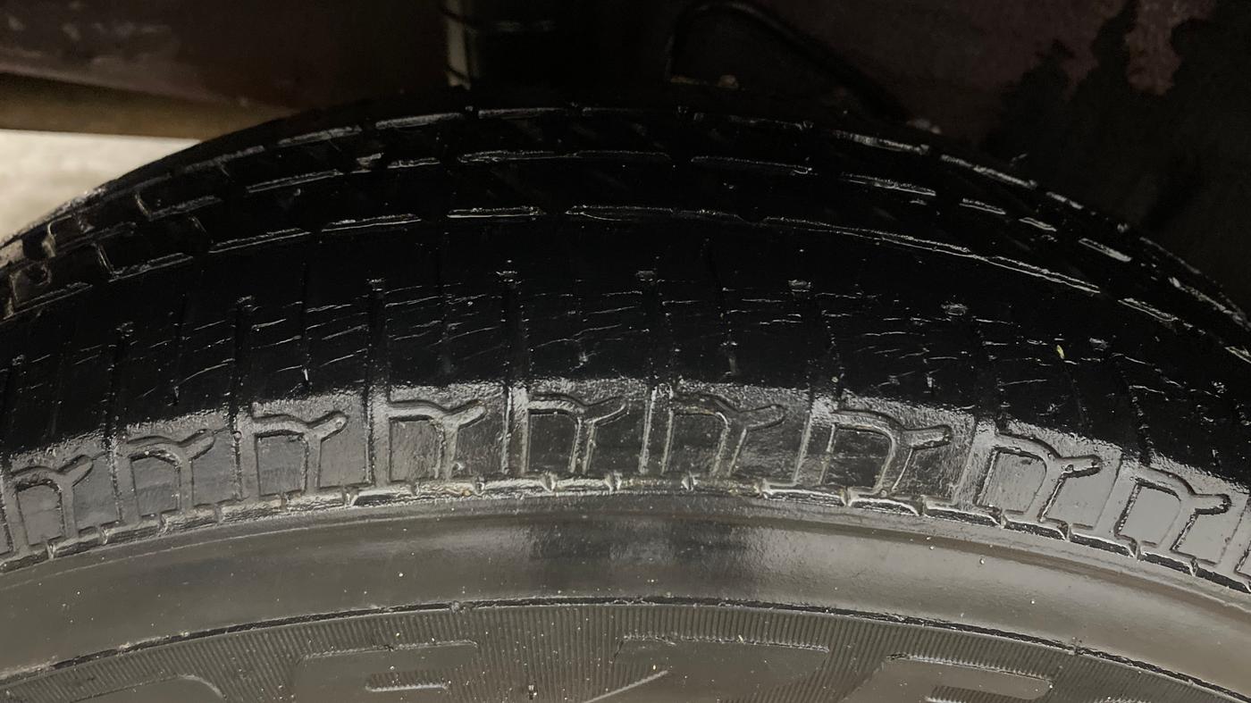 2015 Datsun Go Plus T, CNG, Manual, 84,113 km, Right Rear Tyre Tread