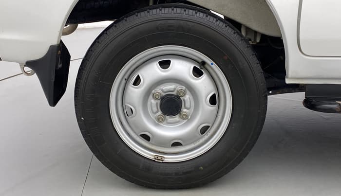 2020 Maruti Eeco 5 STR WITH A/C+HTR, Petrol, Manual, 20,032 km, Right Rear Wheel