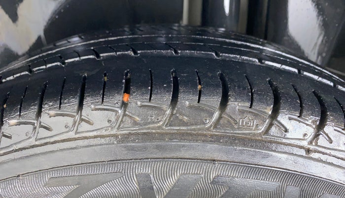 2020 Maruti Ciaz SIGMA 1.5 SHVS MT  PETROL, Petrol, Manual, 57,300 km, Left Rear Tyre Tread