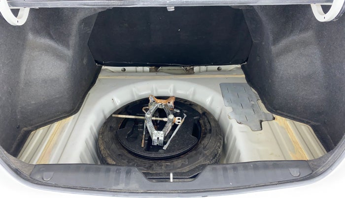 2020 Maruti Ciaz SIGMA 1.5 SHVS MT  PETROL, Petrol, Manual, 57,300 km, Boot Inside