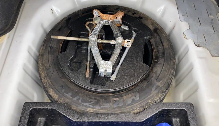 2020 Maruti Ciaz SIGMA 1.5 SHVS MT  PETROL, Petrol, Manual, 57,300 km, Spare Tyre