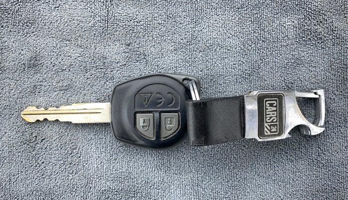 2020 Maruti Ciaz SIGMA 1.5 SHVS MT  PETROL, Petrol, Manual, 57,300 km, Key Close Up