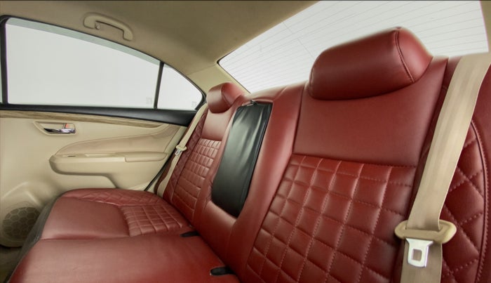 2020 Maruti Ciaz SIGMA 1.5 SHVS MT  PETROL, Petrol, Manual, 57,300 km, Right Side Rear Door Cabin