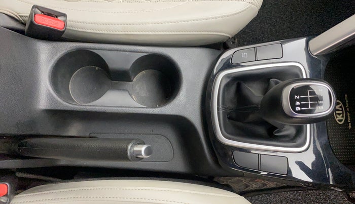 2021 KIA SELTOS HTX 1.5 PETROL, Petrol, Manual, 75,571 km, Gear Lever