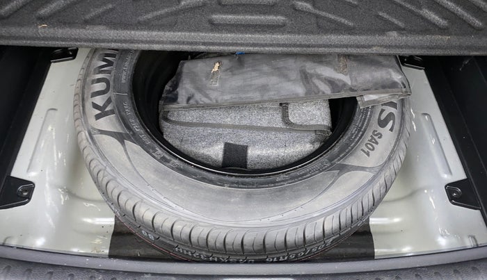 2022 KIA SELTOS HTK PLUS 1.5 DIESEL IMT, Diesel, Manual, 42,957 km, Spare Tyre