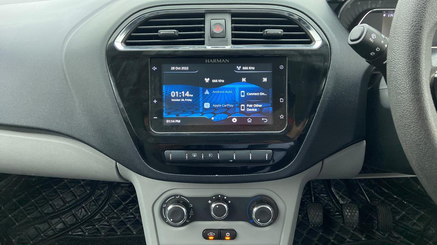 2021 Tata Tiago XZ 1.2 REVOTRON, Petrol, Manual, 16,789 km, Air Conditioner