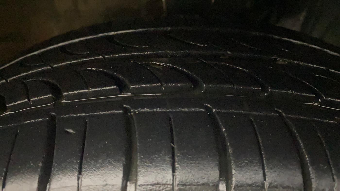 2021 Maruti New Wagon-R VXI 1.2, Petrol, Manual, 84,315 km, Right Front Tyre Tread