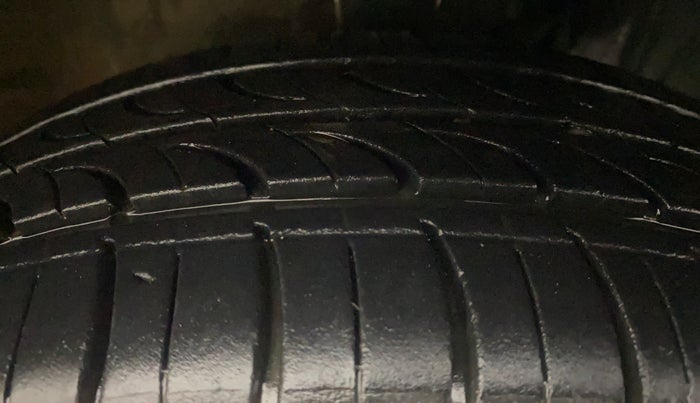 2021 Maruti New Wagon-R VXI 1.2, Petrol, Manual, 84,315 km, Right Front Tyre Tread