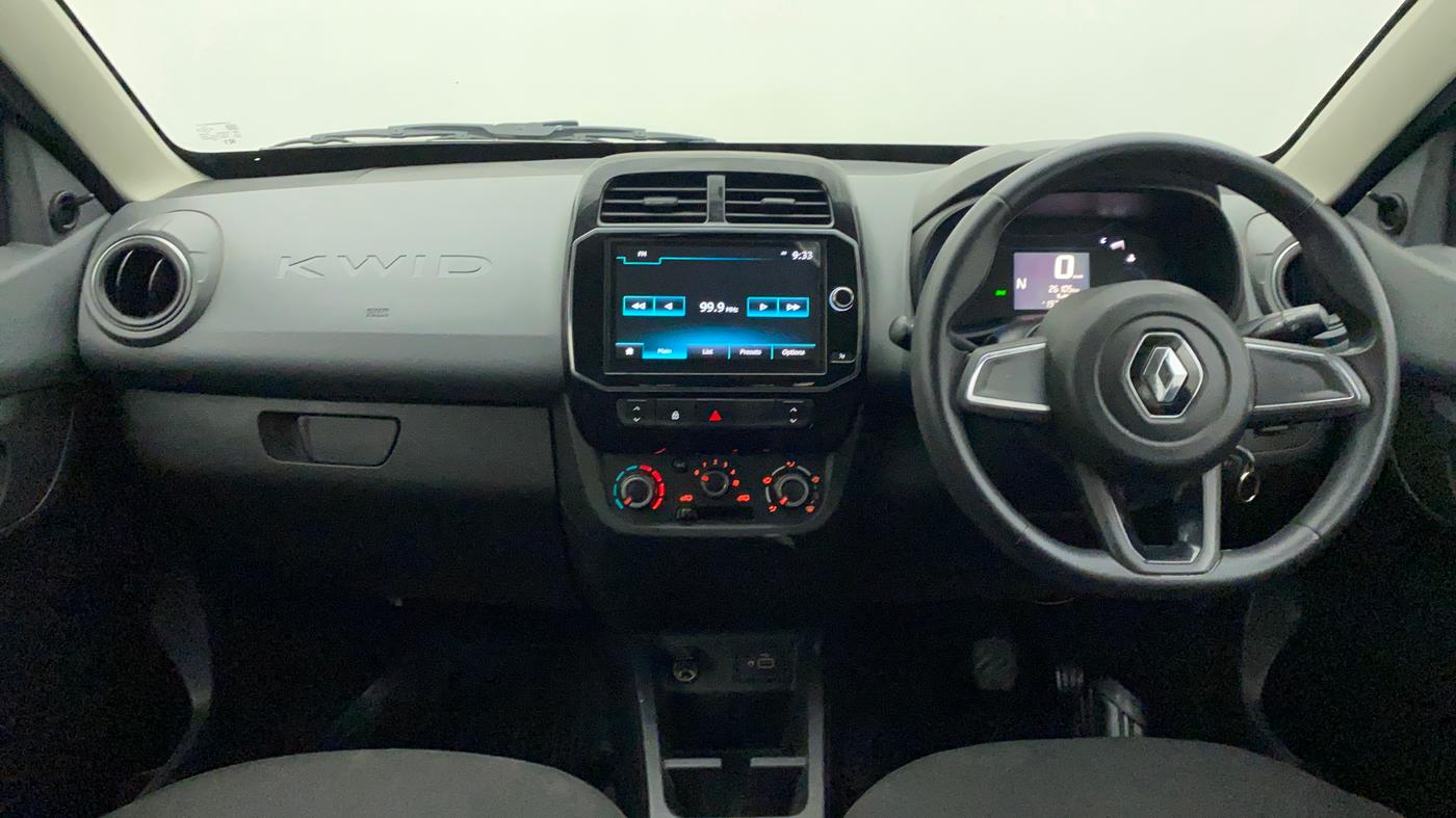 2020 Renault Kwid RXT 1.0 AMT (O), Petrol, Automatic, 26,167 km, Dashboard