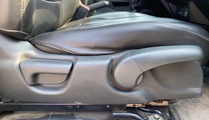 2017 Honda WR-V 1.2L I-VTEC VX MT, Petrol, Manual, 91,358 km, Driver Side Adjustment Panel